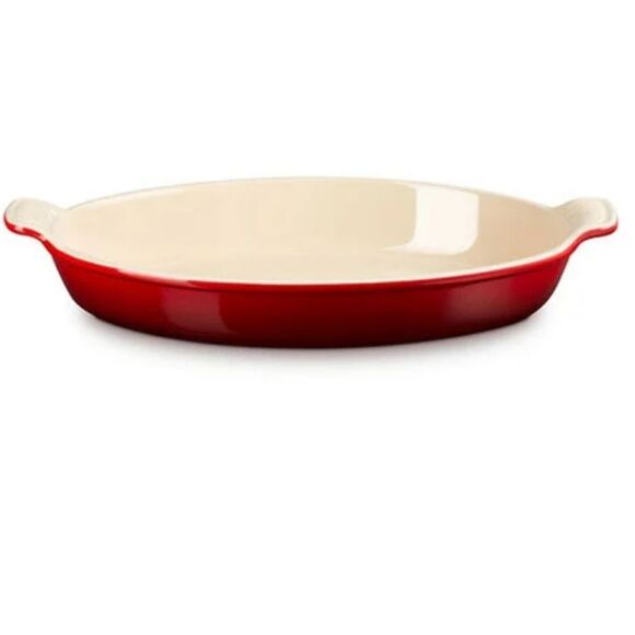 Le Creuset 36cm Oval Baking Dish- Carmin - Picture 2 of 10